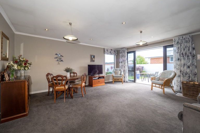 Photo of property in 17 Buckleys Terrace, Tinwald, Ashburton, 7700