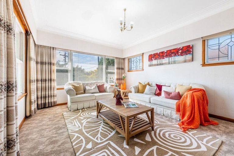 Photo of property in 69 Willerton Avenue, New Lynn, Auckland, 0600