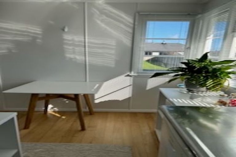 Photo of property in 396 Carrington Street, Upper Vogeltown, New Plymouth, 4310