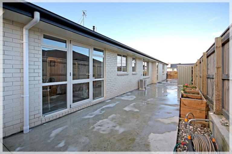 Photo of property in 25 Forbes Road, Foxton Beach, Foxton, 4815