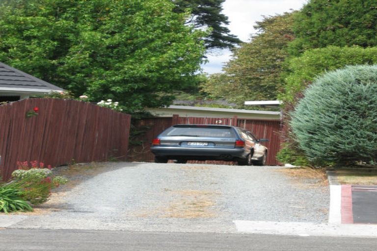 Photo of property in 12 Kukupa Grove, Heretaunga, Upper Hutt, 5018