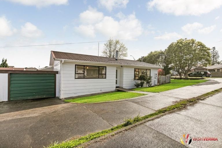 Photo of property in 1/53 Great South Road, Takanini, 2112