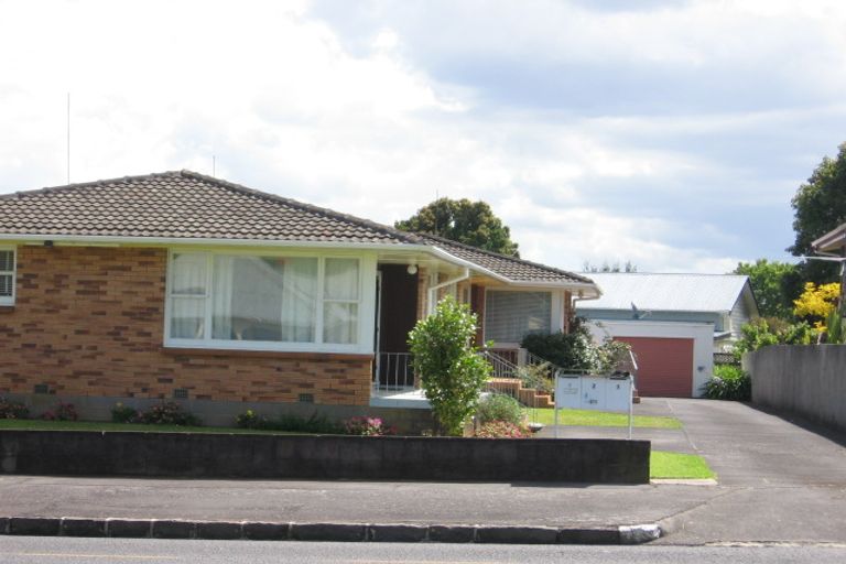 Property details for 611 Manukau Road, Epsom, Auckland, 1023