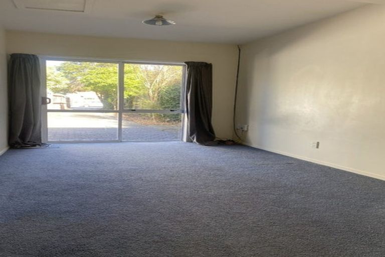 Photo of property in 2/104 Mandeville Street, Riccarton, Christchurch, 8011