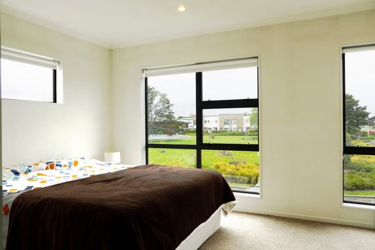 Photo of property in 13 Nganui Avenue, Takanini, 2112