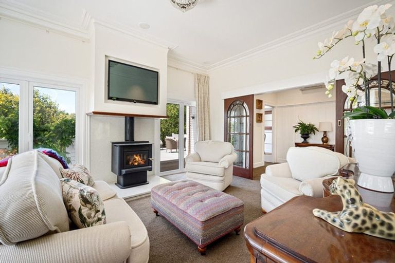 Photo of property in 5 Macmillan Avenue, Cashmere, Christchurch, 8022