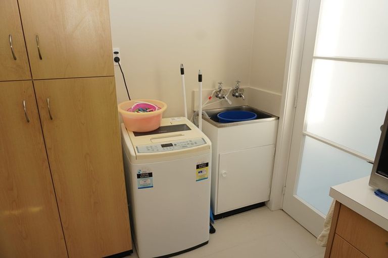 Photo of property in 1/207 Bucklands Beach Road, Bucklands Beach, Auckland, 2012