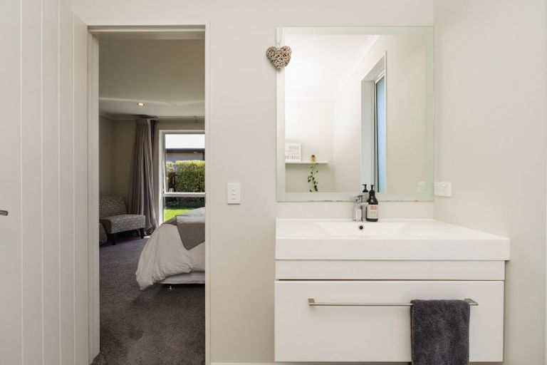 Photo of property in 21 Lancaster Lane, Waldronville, Dunedin, 9018