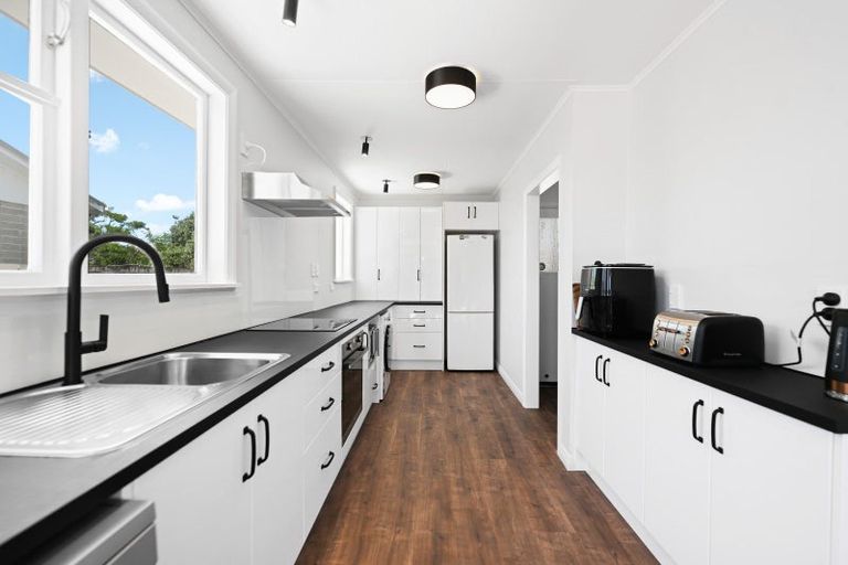 Photo of property in 8 Aspiring Crescent, Chartwell, Hamilton, 3210