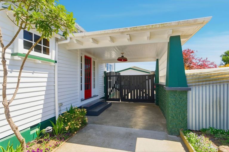 Photo of property in 13 Wychbury Street, Spreydon, Christchurch, 8024