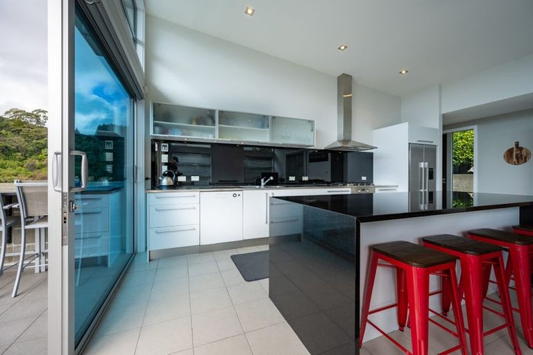 Photo of property in 4 Langlois Lane, Akaroa, 7520