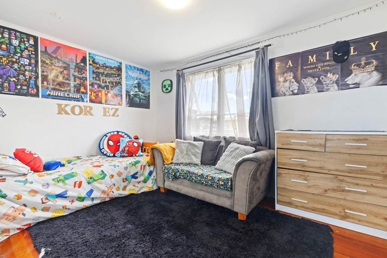 Photo of property in 12 Olive Street, Manurewa, Auckland, 2102