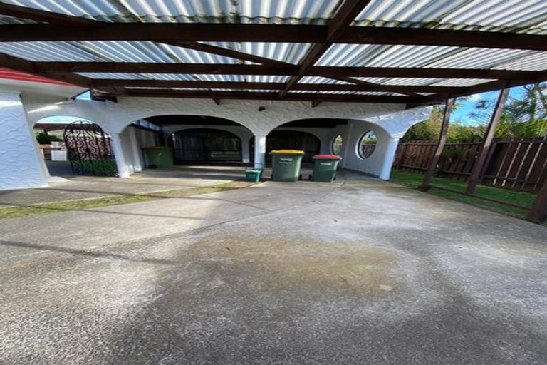 Photo of property in 3 Tatua Place, Conifer Grove, Takanini, 2112