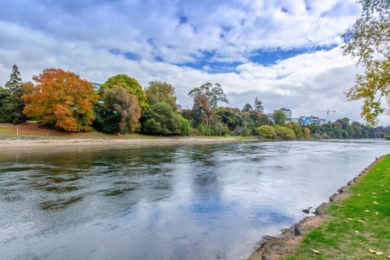 Photo of property in 4/6 Opoia Road, Hamilton East, Hamilton, 3216