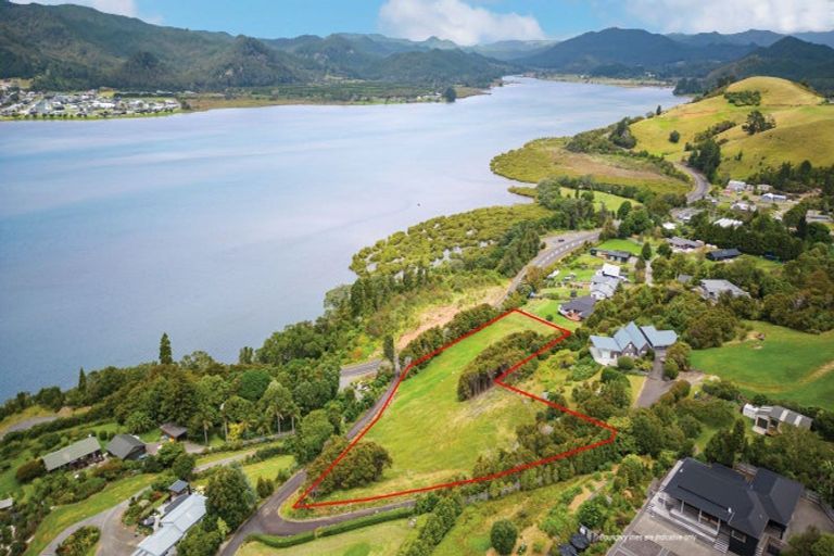 Photo of property in 43 Main Sh25 Road, Tairua, 3579