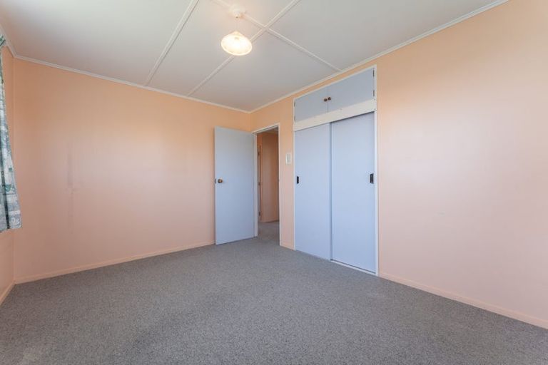 Photo of property in 2 Balmoral Street, Waimate, 7924