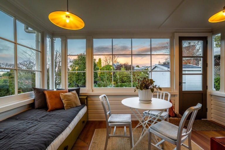 Photo of property in 24 Muritai Crescent, Havelock North, 4130