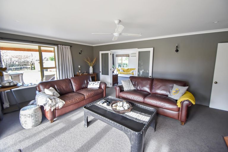 Photo of property in 256 Glen Lyon Road, Twizel, 7901