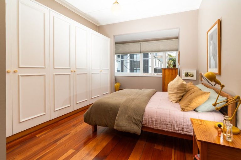 Photo of property in 5 Armour Avenue, Mount Victoria, Wellington, 6011