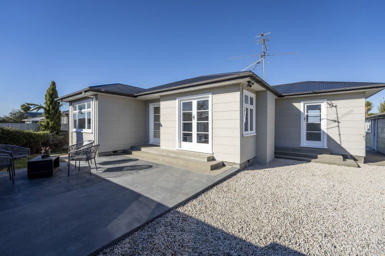 Photo of property in 69 Johns Road, Rangiora, 7400