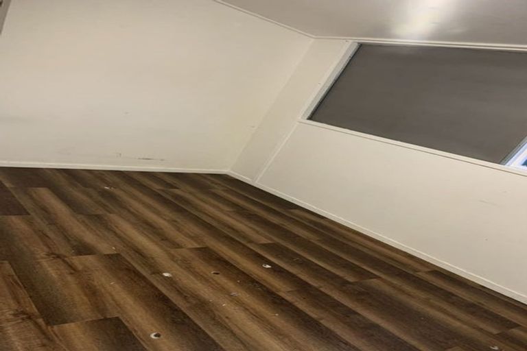 Photo of property in 1/8a Gray Avenue, Mangere East, Auckland, 2024