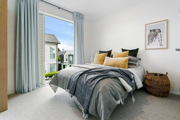 Photo of property in 1 Wallace Road, Hobsonville, Auckland, 0616