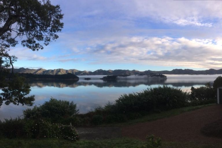 Photo of property in 476 Marine Drive, Charteris Bay, Lyttelton, 8971