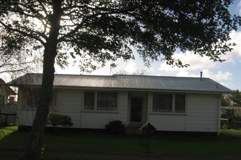 Photo of property in 40 Monowai Place, Westbrook, Palmerston North, 4412