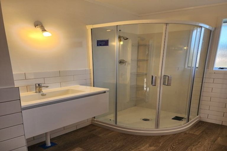 Photo of property in 1/22 La Perouse Street, Botany Downs, Auckland, 2010