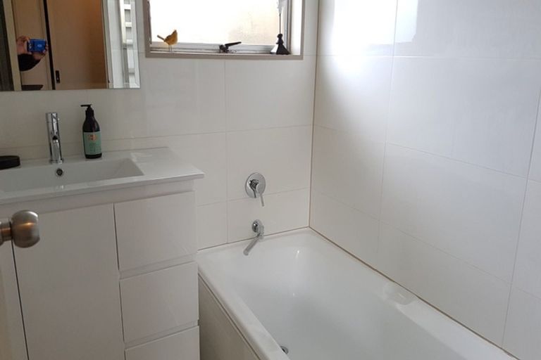 Photo of property in 183 Coxhead Road, Wattle Downs, Auckland, 2103