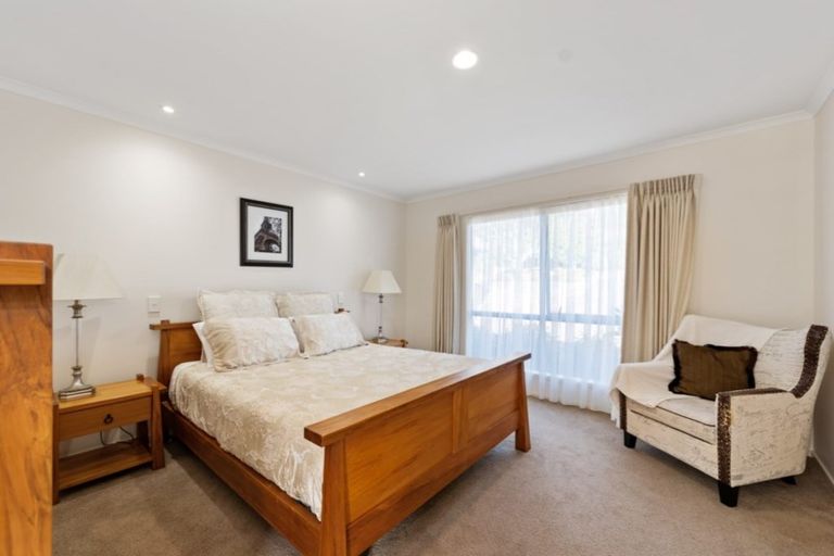 Photo of property in 25 Waipuna Grove, Welcome Bay, Tauranga, 3112