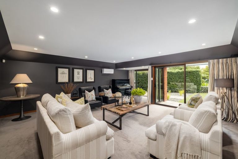 Photo of property in 30 O'connor Place, Burnside, Christchurch, 8053