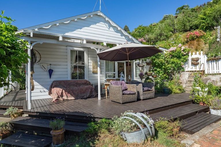 Photo of property in 12 Russell Street, Stepneyville, Nelson, 7010