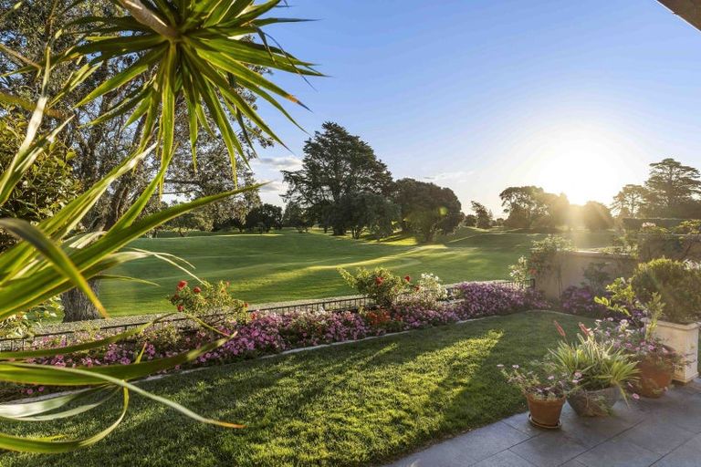 Photo of property in 164b Oceanbeach Road, Mount Maunganui, 3116