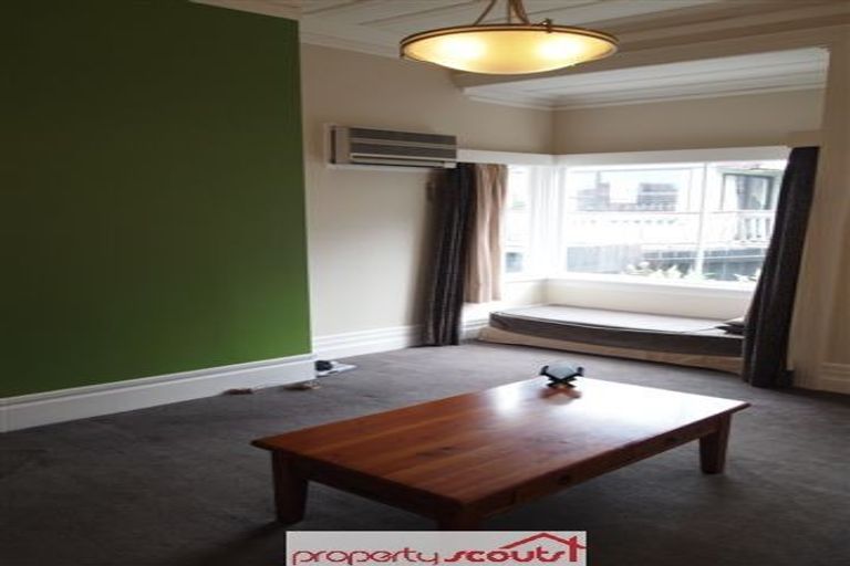 Photo of property in 58 Manor Place, Dunedin Central, Dunedin, 9016