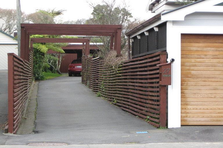 Photo of property in 27 Marsden Avenue, Karori, Wellington, 6012