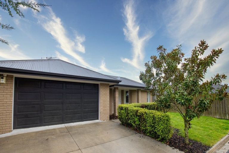 Photo of property in 29a Madison Street, Cambridge, 3434