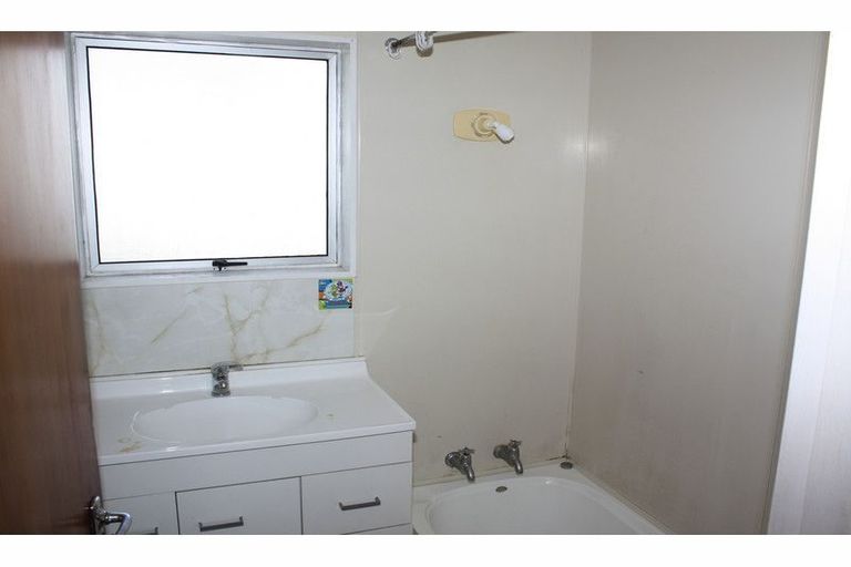 Photo of property in 6a De Havilland Place, Onerahi, Whangarei, 0110