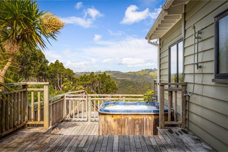 Photo of property in 47 Constable Road, Muriwai, Waimauku, 0881