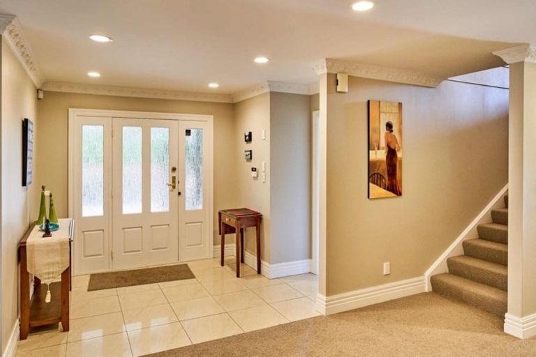 Photo of property in 7 Stormanstown Way, Seatoun, Wellington, 6022