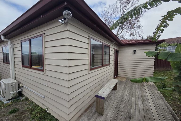 Photo of property in 63 Alabaster Drive, Papatoetoe, Auckland, 2025