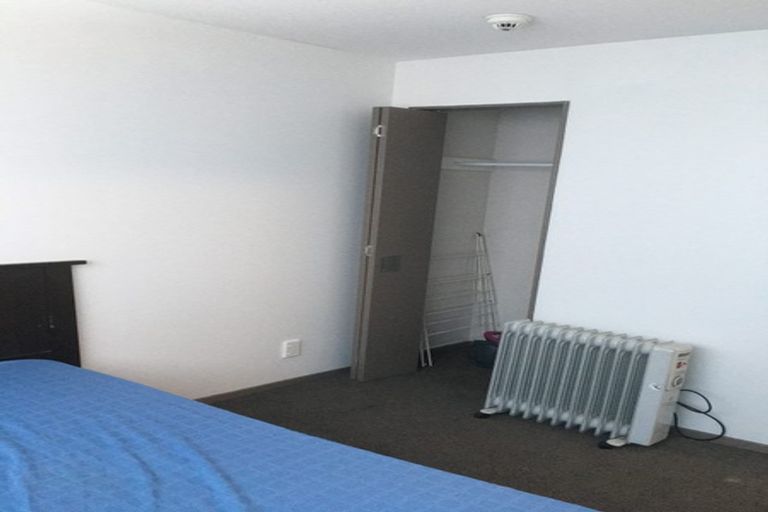 Photo of property in Dual Apartments, 108/142 Vivian Street, Te Aro, Wellington, 6011