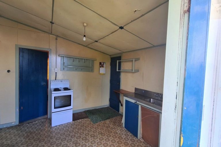 Photo of property in 10 King Street, Opunake, 4616