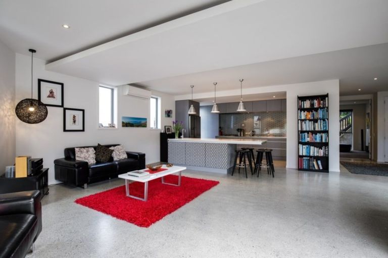 Photo of property in 5c Salmont Place, Kelburn, Wellington, 6012