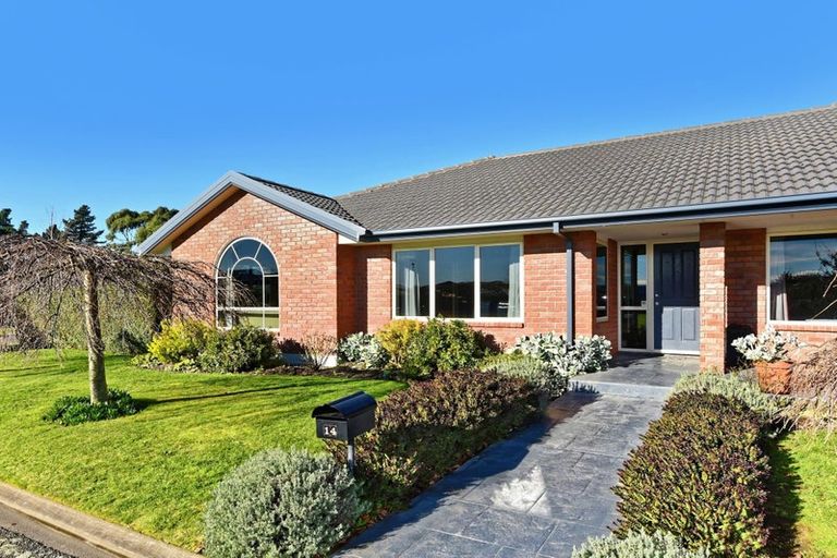 Photo of property in 14 Edwin Trent Drive, Prebbleton, 7604