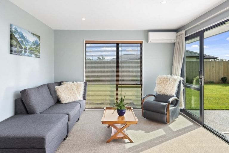 Photo of property in 16 Shale Court, Rolleston, 7614