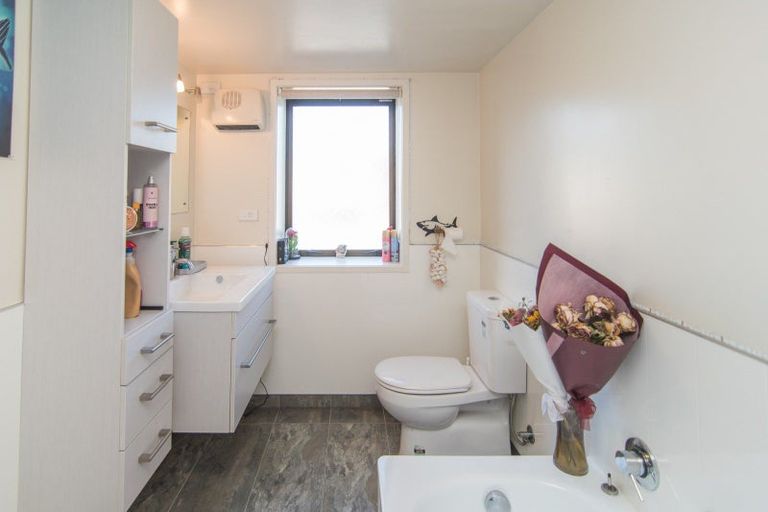 Photo of property in 11-15 Princes Street, Parkside, Timaru, 7910