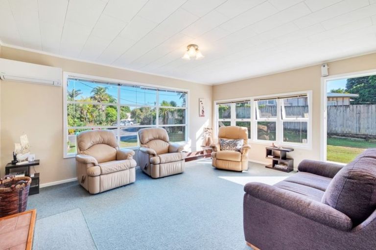 Photo of property in 23 James Mcleod Road, Shelly Beach, Helensville, 0874