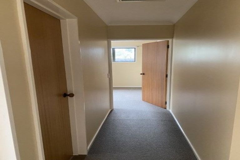 Photo of property in 2/32 Briarmont Street, Avondale, Christchurch, 8061