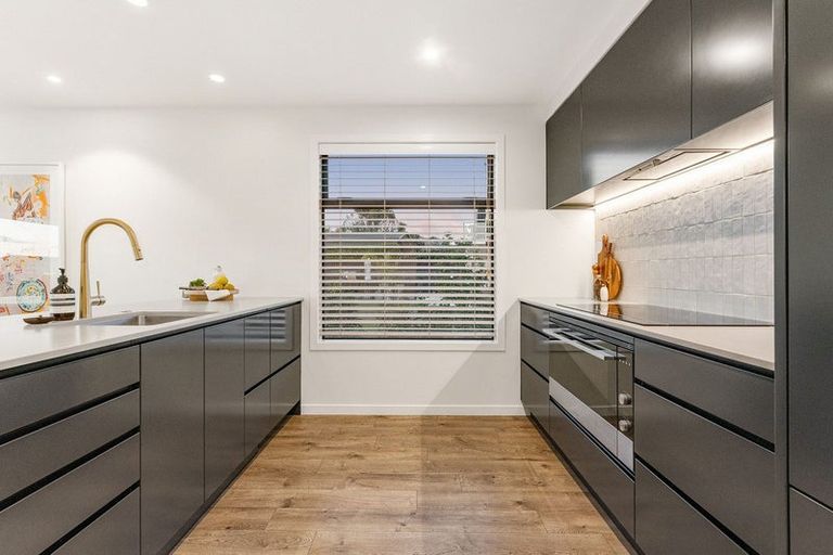 Photo of property in 69b Pitau Road, Mount Maunganui, 3116